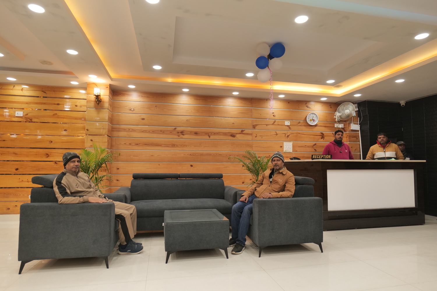 Bar Lounge